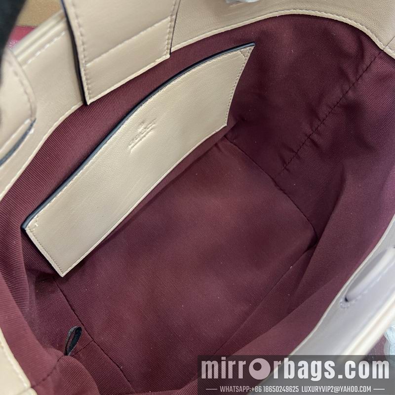 Replica Gucci Bags 847386 18x29x18x12.5cm MP 2色