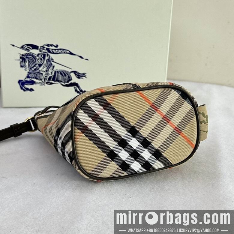 Burberry Bags 16X10.5X18cm 041401 WP 2colour