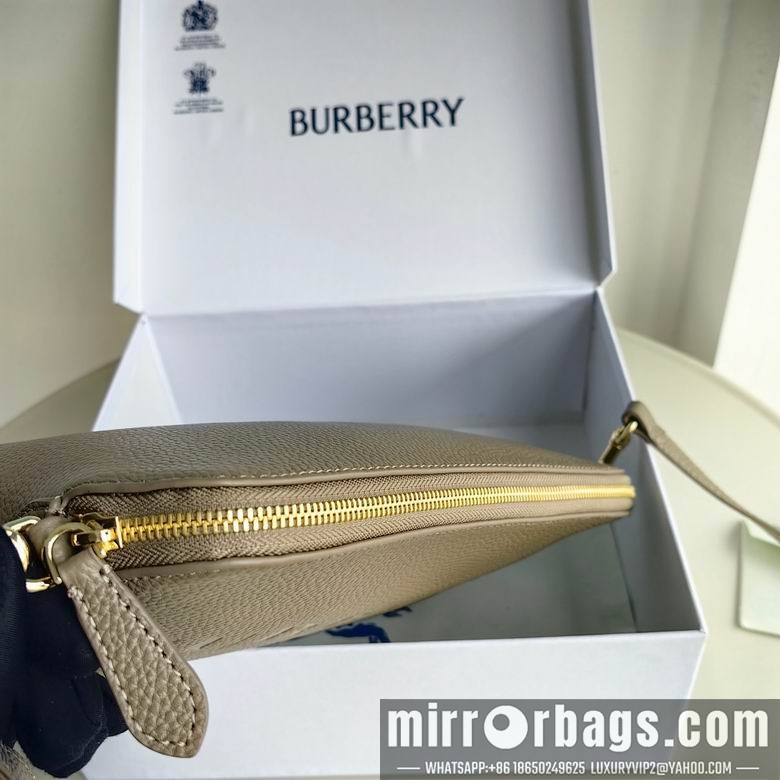 Burberry Bags 29X17X8cm 041503 WP 3colour
