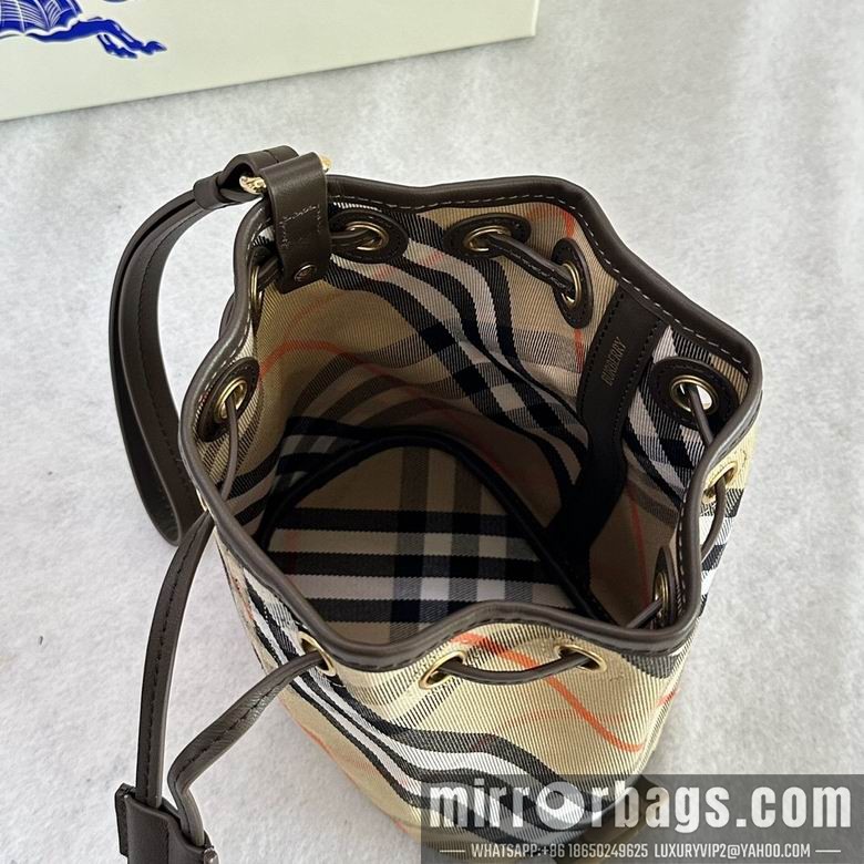 Burberry Bags 16X10.5X18cm 041401 WP 2colour