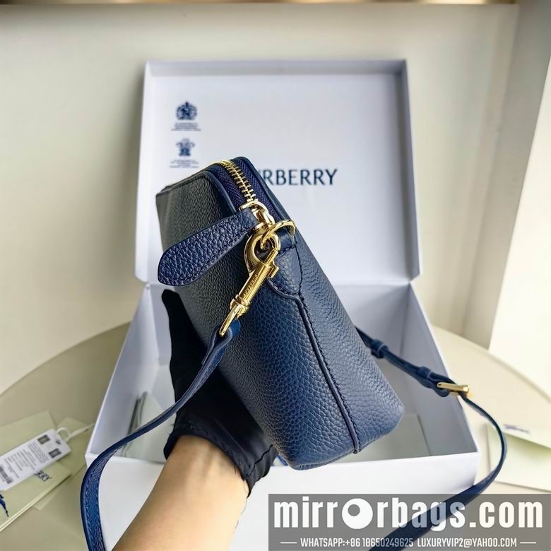 Burberry Bags 29X17X8cm 041503 WP 3colour