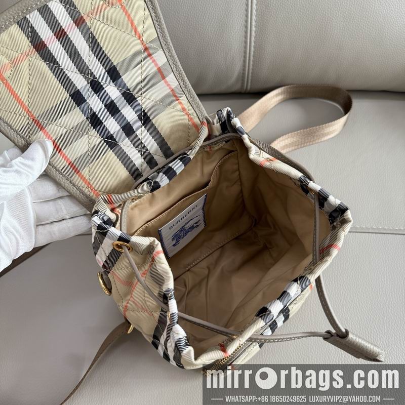 Burberry Bags Horseshoe 17x20x14cm HQ 1