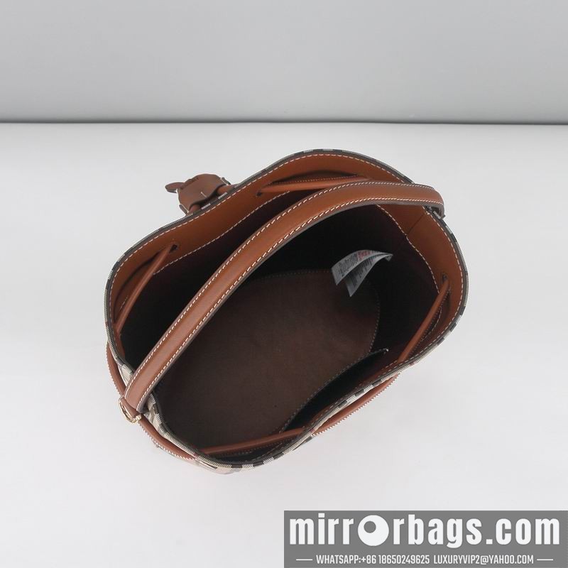 Burberry Bags 59611 16x26x26cm HQ