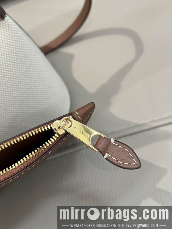 Burberry Bags Burberry 21x16.5x25cm HQ
