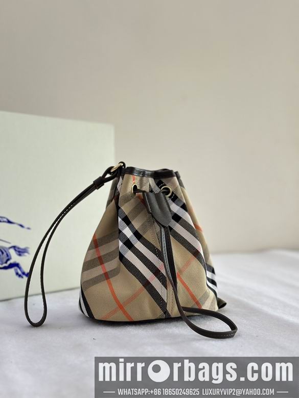 Burberry Bags 16X10.5X18cm 041401 WP 2colour