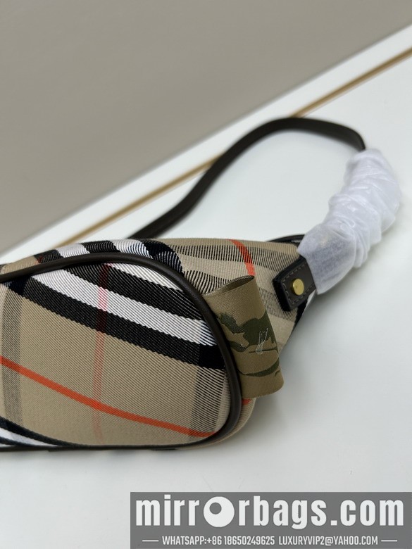 Burberry Bags Bur 8899 20x10x9cm jj