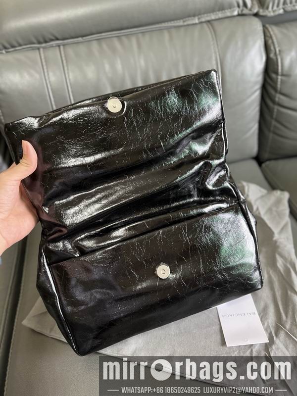 Balenciaga Bags 594522 32.5x22x9.9cm YT1 2色