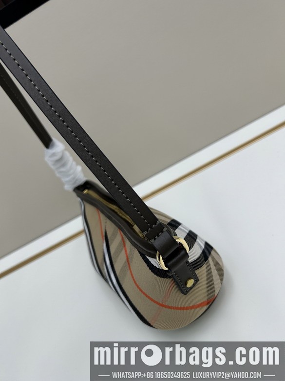 Burberry Bags Bur 8899 20x10x9cm jj