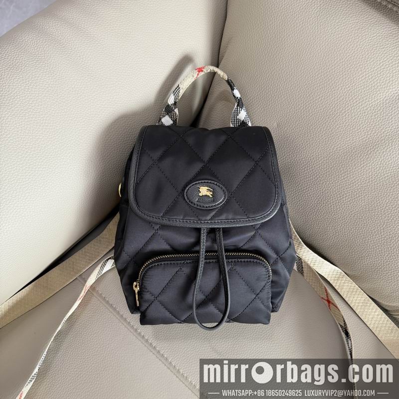 Burberry Bags Horseshoe 17x20x14cm HQ