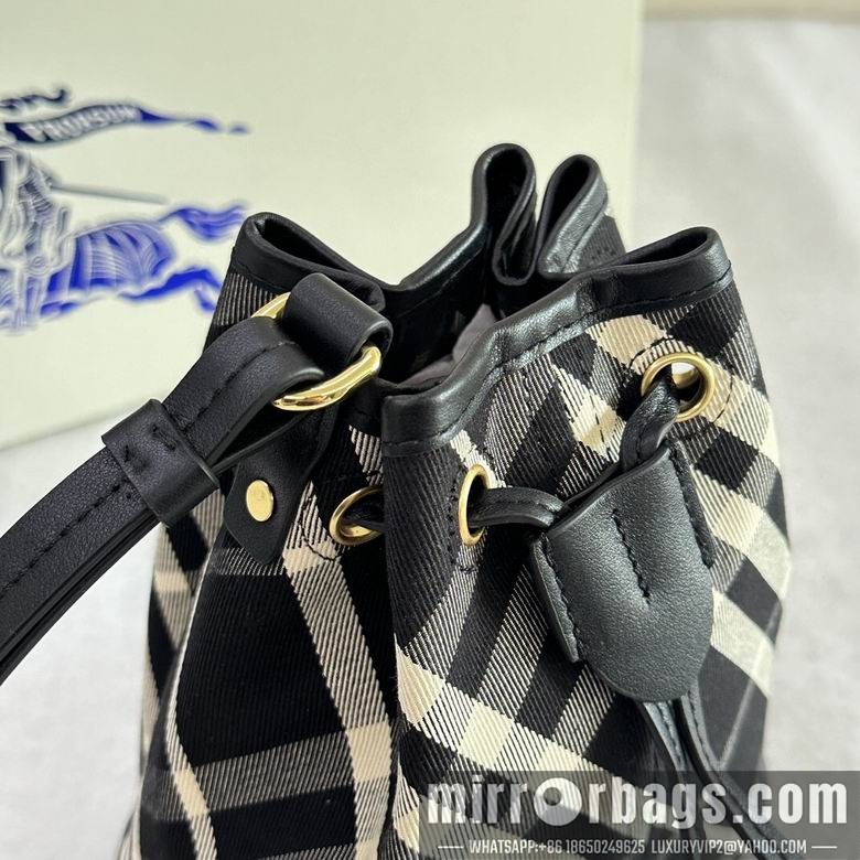 Burberry Bags 16X10.5X18cm 041401 WP 2colour