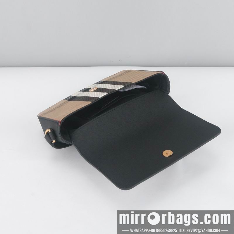 Burberry Bags 0281 20x4x13cm HQ 2色