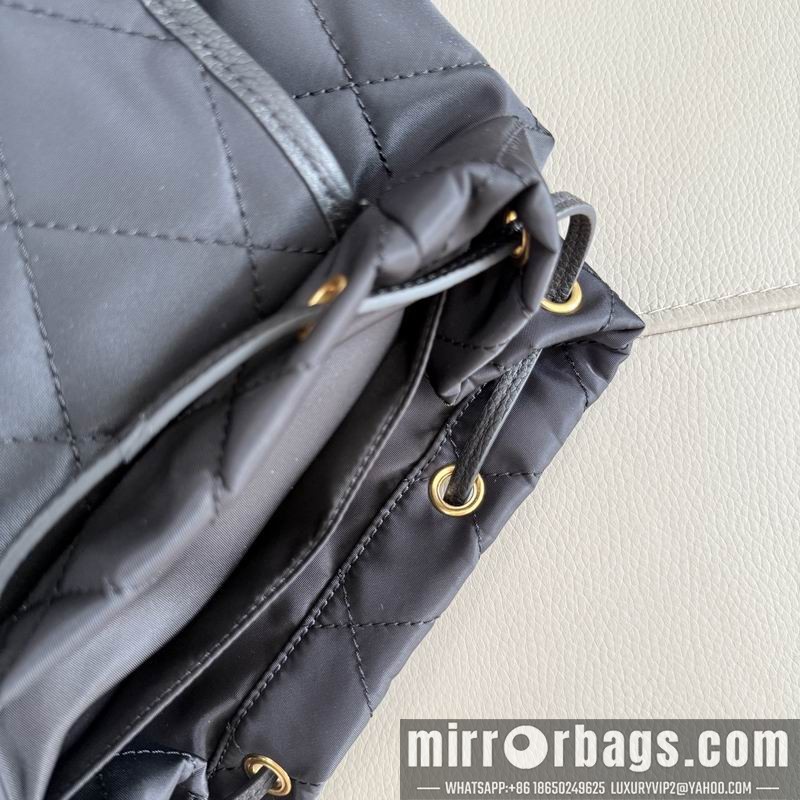 Burberry Bags Horseshoe 21x13x34.5cm HQ 1