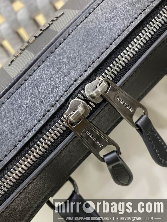 Burberry Bags 80653381 38X9X28cm WP