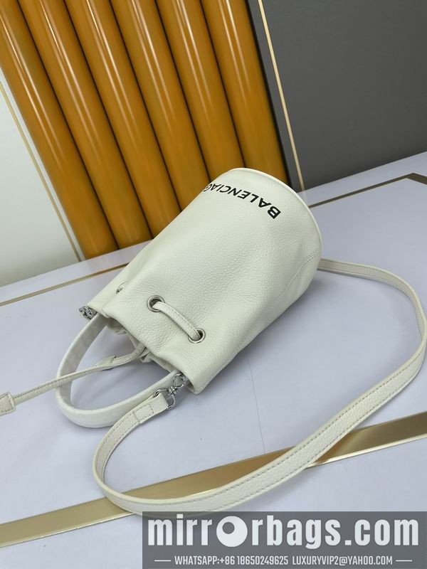 Balenciaga Bags Balenciaga 15x23x15cm ww2