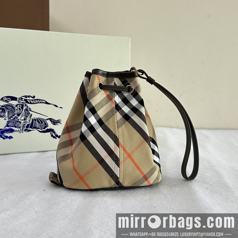 Burberry Bags 16X10.5X18cm 041401 WP 2colour
