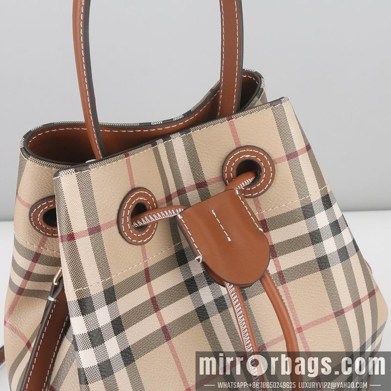 Burberry Bags 59611 16x26x26cm HQ