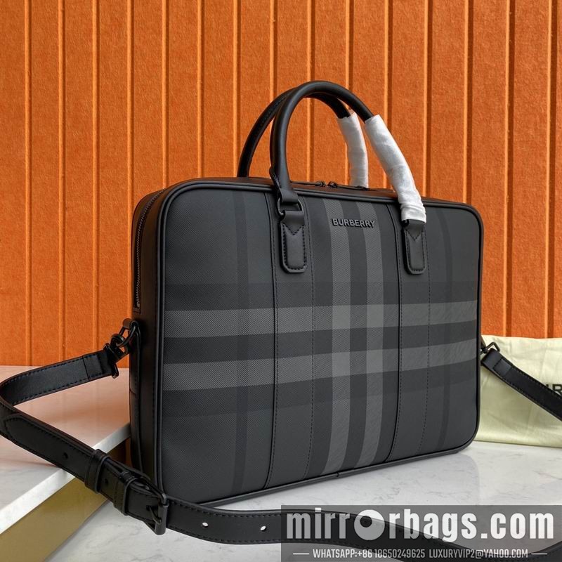 Burberry Bags 8054675 38x9x28cm WP