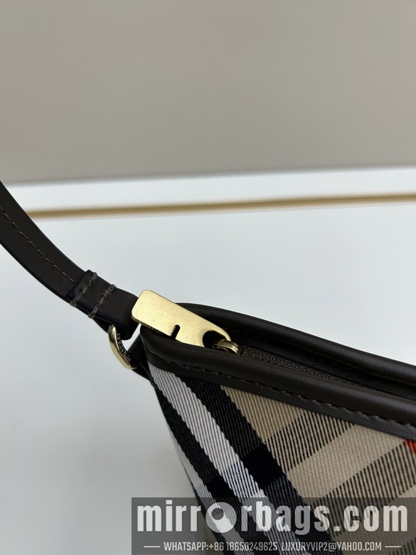 Burberry Bags Bur 8899 20x10x9cm jj