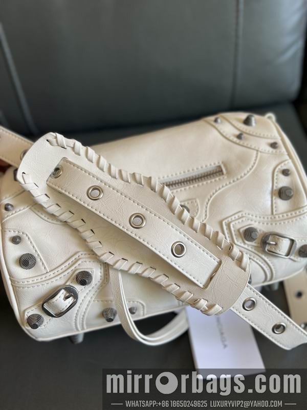 Balenciaga Bags 71766 24x15x11cm YT