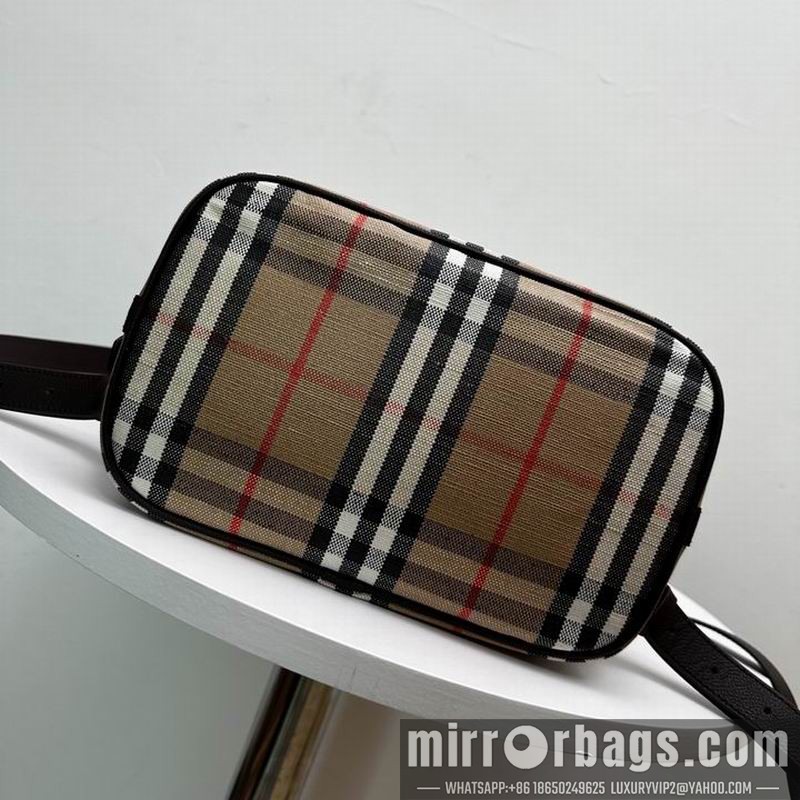Burberry Bags Highlands 27x18x40cm HQ