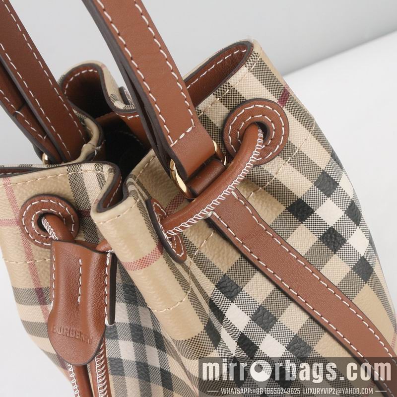 Burberry Bags 4881 16.5x11x18.5cm HQ