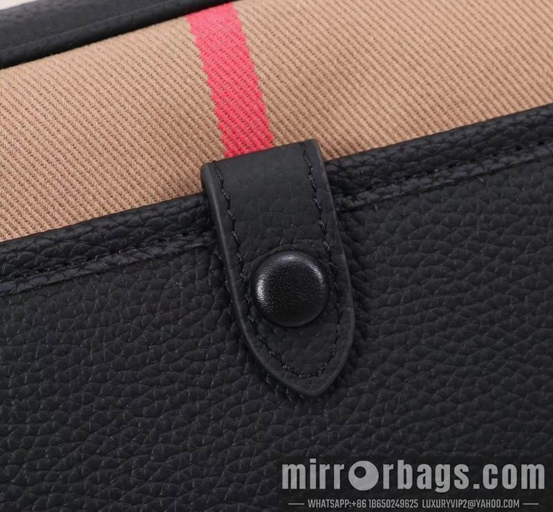 Burberry Bags 77581-2 24x16x6cm WP
