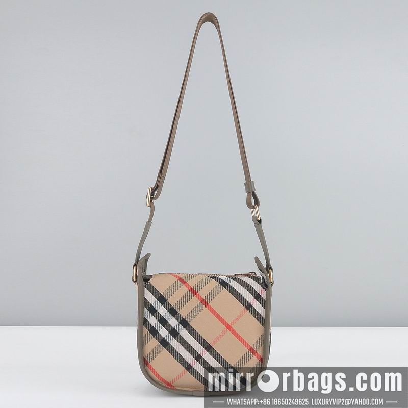Burberry Bags 81196571 19x9x17.5cm HQ