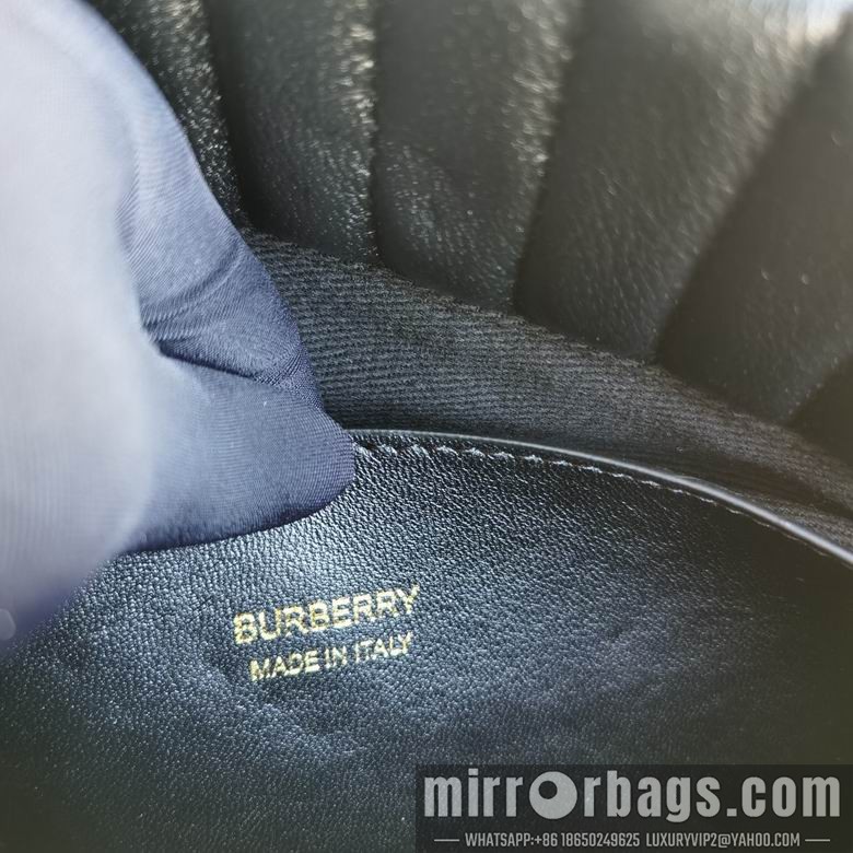 Burberry Bags 80462321 30X12.5X27cm WP
