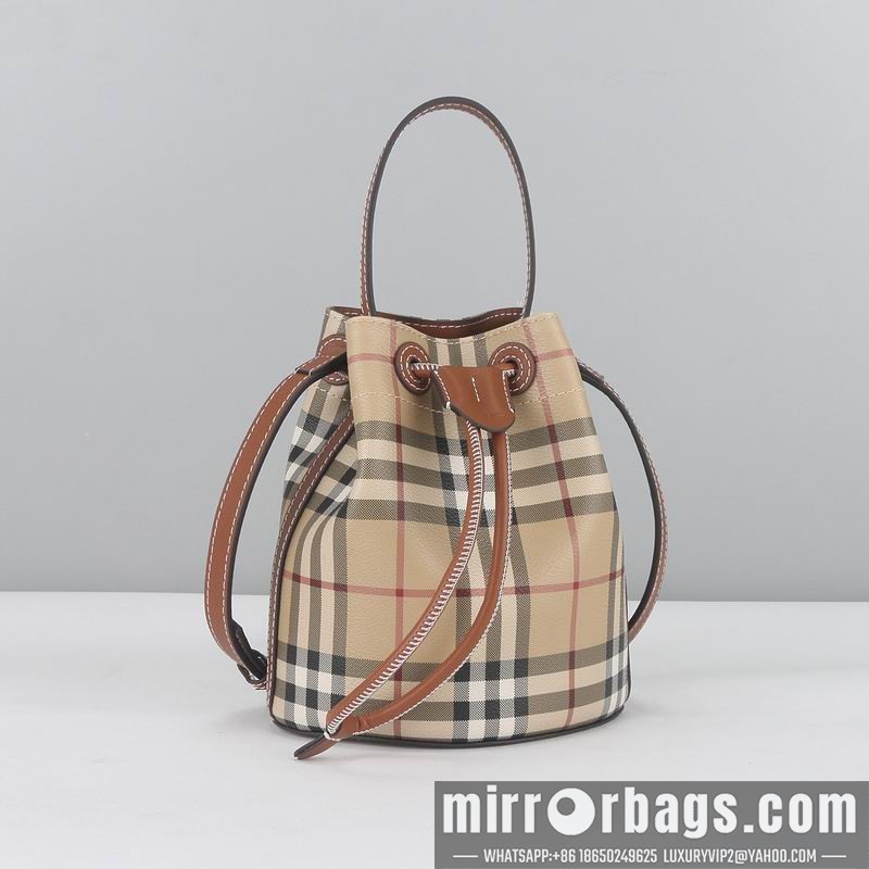 Burberry Bags 4881 16.5x11x18.5cm HQ
