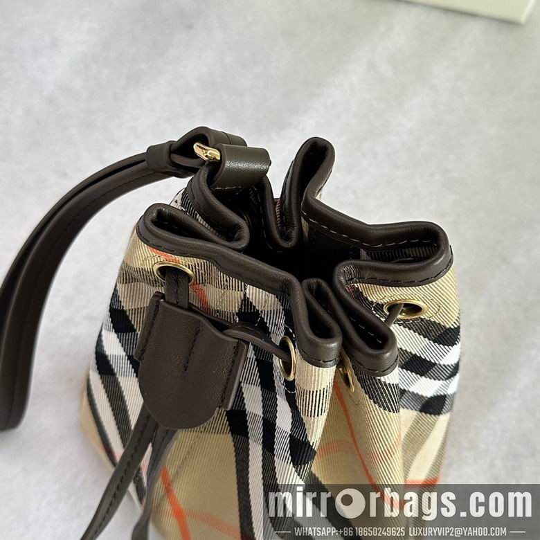 Burberry Bags 16X10.5X18cm 041401 WP 2colour