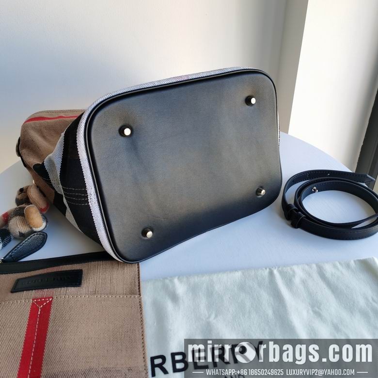Burberry Bags 50432 25X34X19cm WP