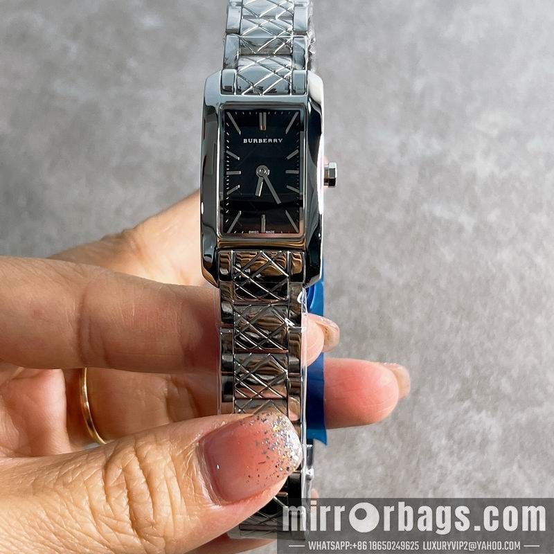 Replica Burberry 19X30mm 042737 Watch