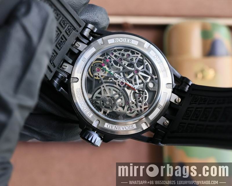 Replica Roger Dubuis 46mm 090407 Watch