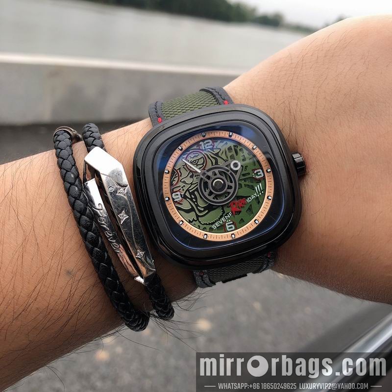 Replica Seven Friday 45.6X45mm 090484 Watch