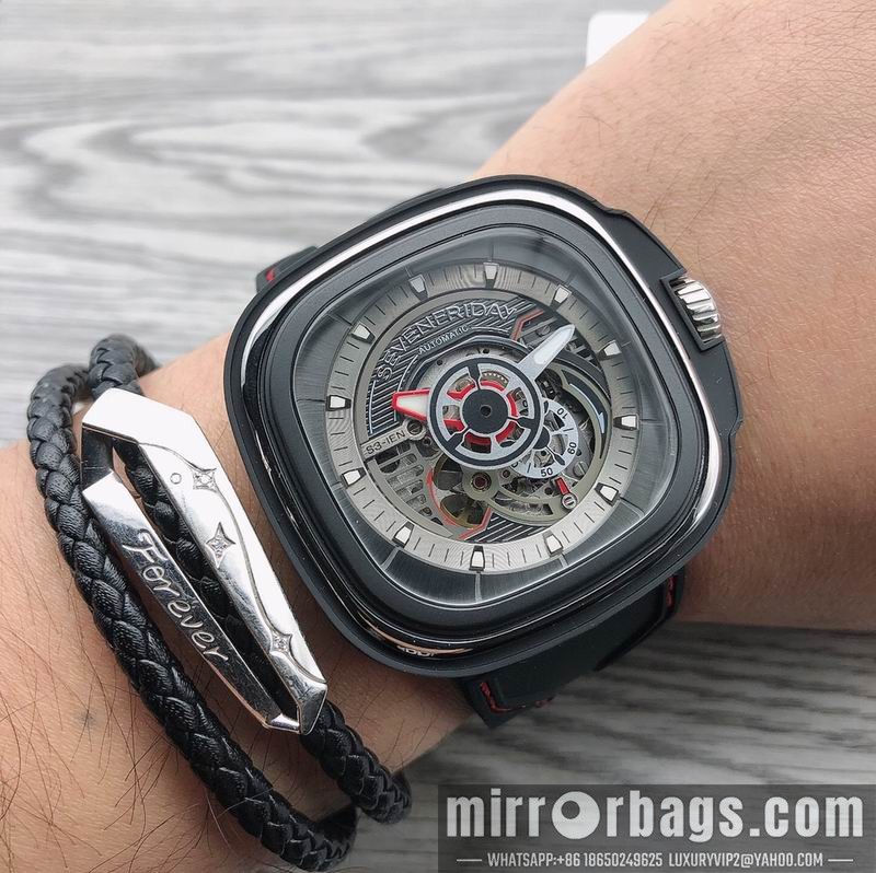 Replica Seven Friday 47mm 090404 Watch