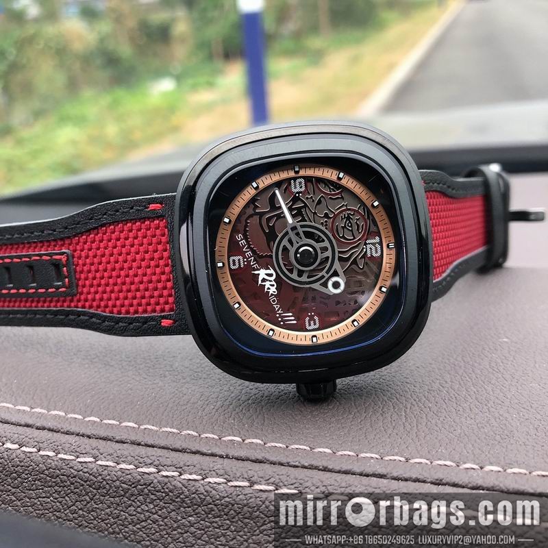 Replica Seven Friday 45.6X45mm 090481 Watch