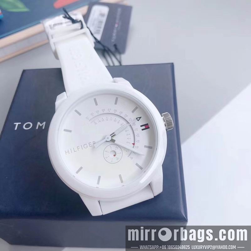Replica Tommy 44mm 101006 Watch