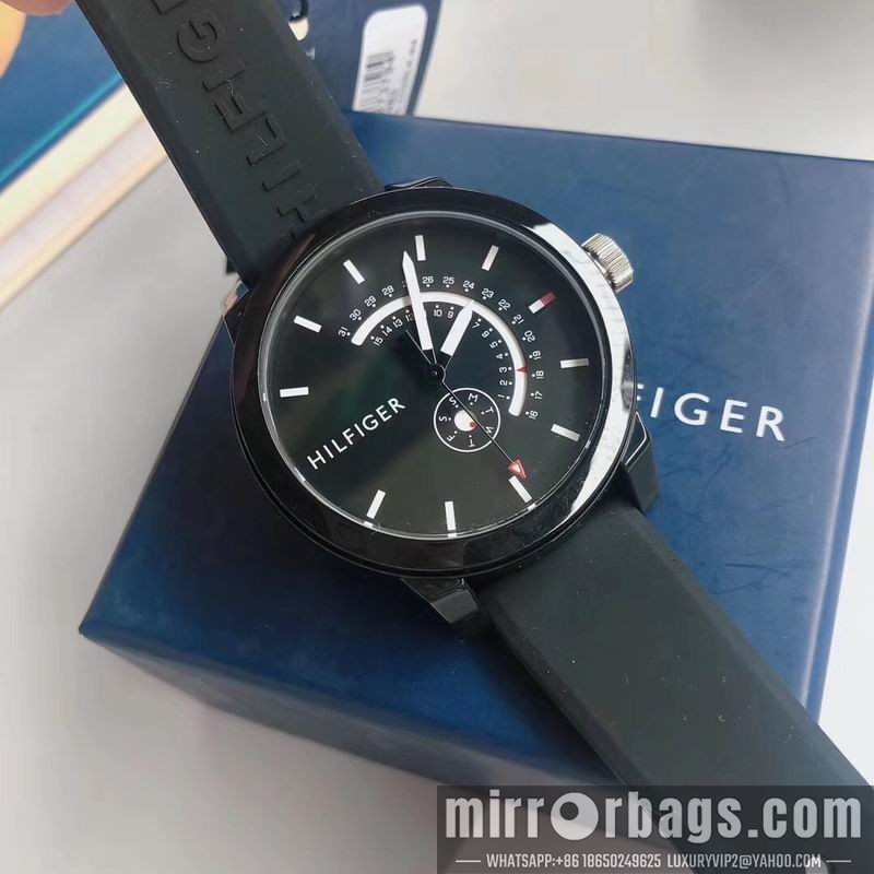 Replica Tommy 44mm 101006 Watch