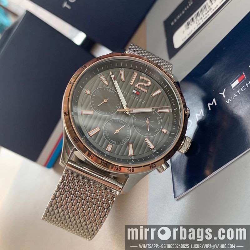 Replica Tommy 44mm 101051 Watch