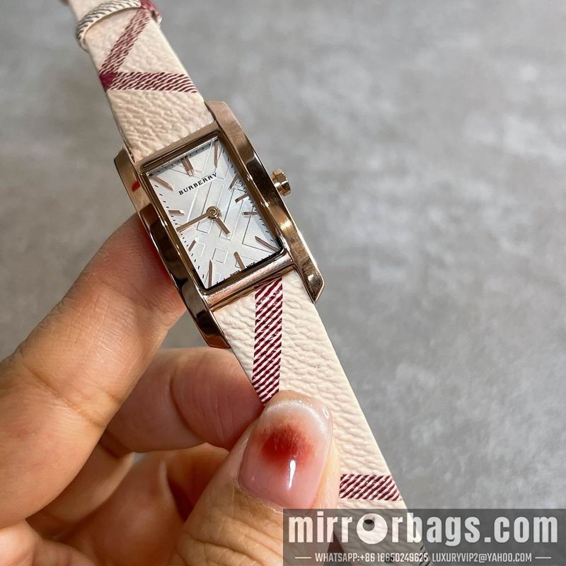 Replica Burberry 19X30mm 042739 Watch