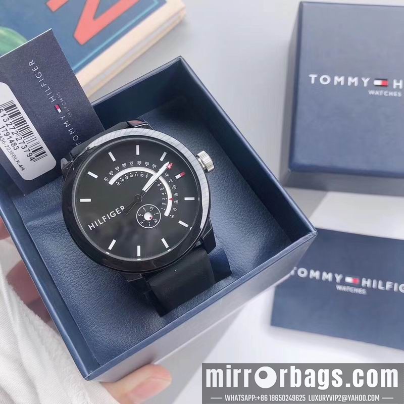 Replica Tommy 44mm 101006 Watch