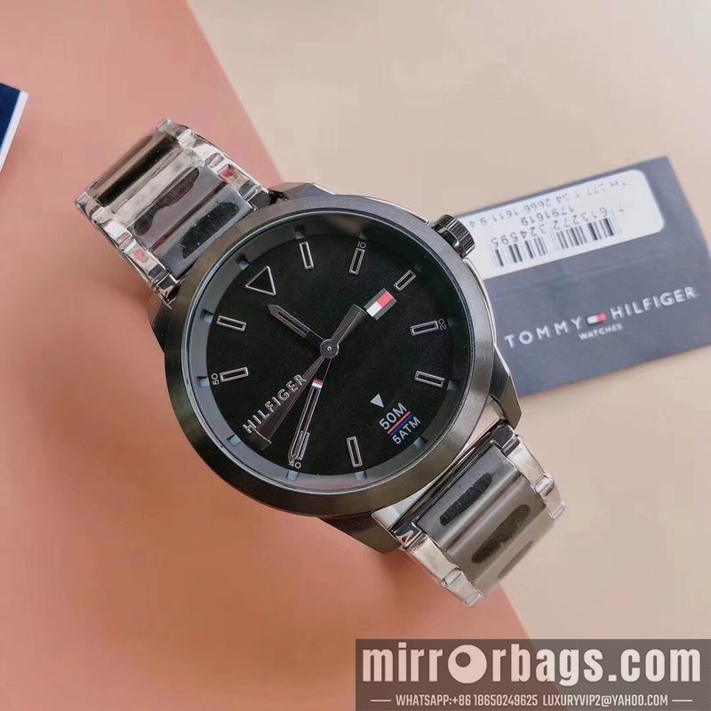 Replica Tommy 44mm 101002 Watch