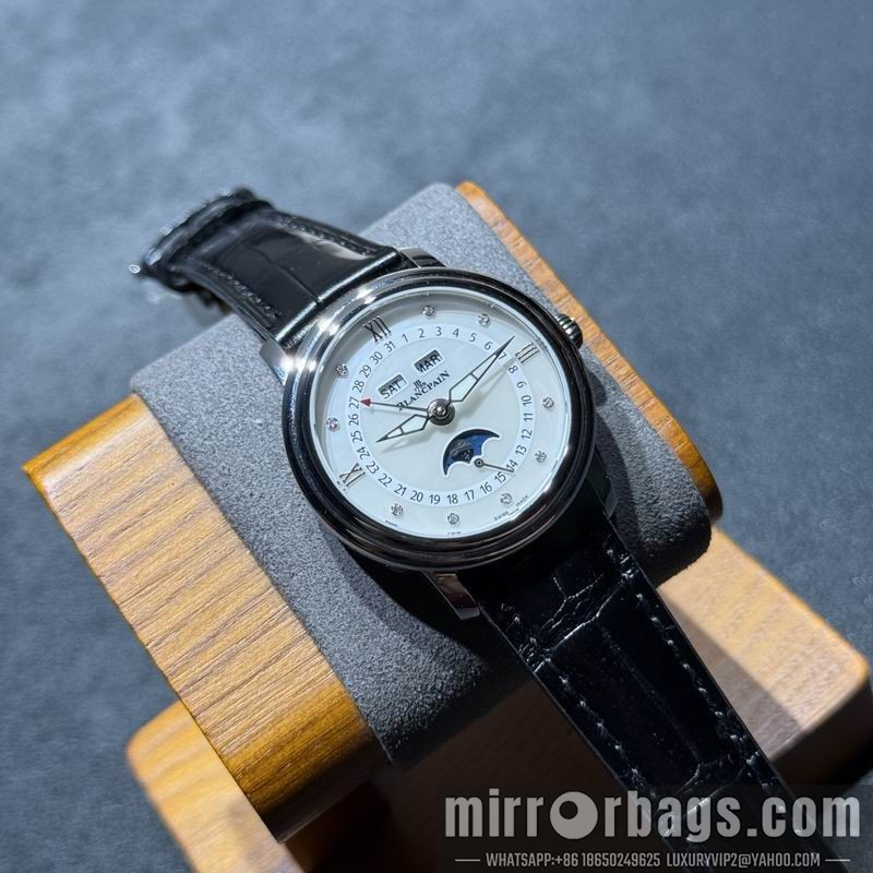 Replica Blancpain 35mm 040928 Watch