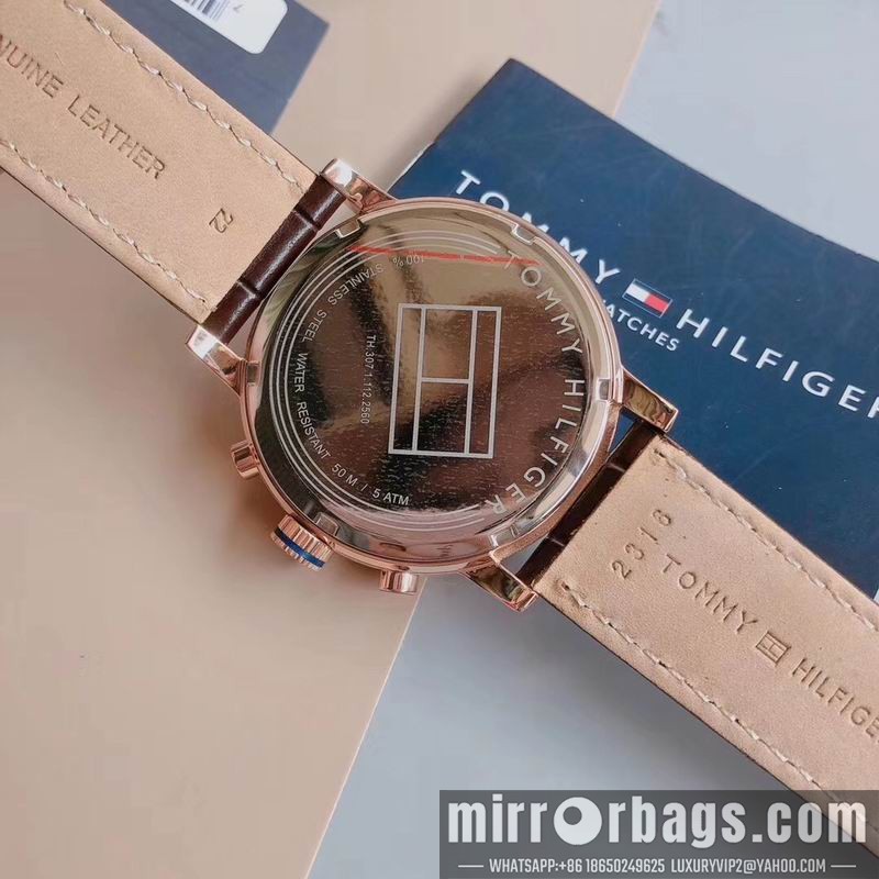 Replica Tommy 40mm 101025 Watch