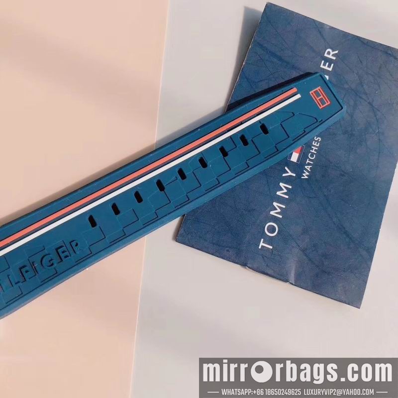 Replica Tommy 44mm 101038 Watch