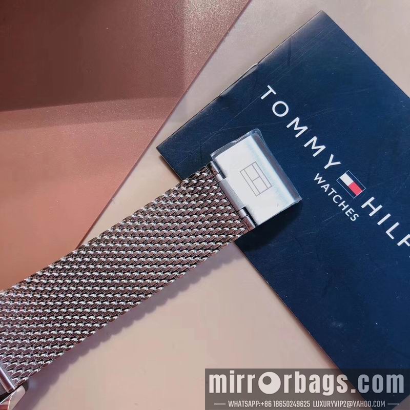 Replica Tommy 44mm 101001 Watch
