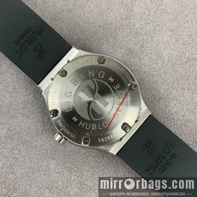 Replica Hublot W38mm 080702 Watch