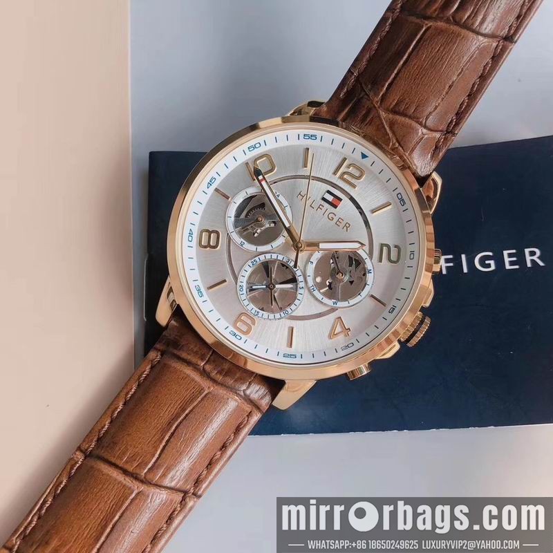 Replica Tommy 44mm 101026 Watch