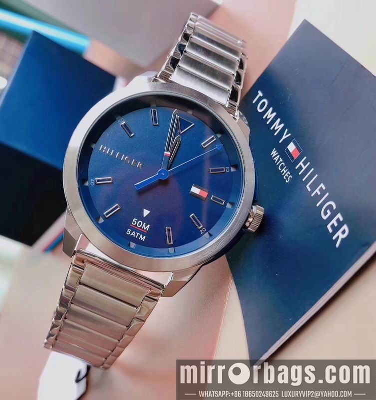 Replica Tommy 44mm 101002 Watch