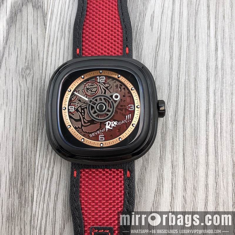 Replica Seven Friday 45.6X45mm 090477 Watch